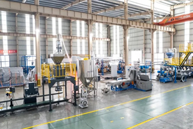 Lub tswv yim PET Recycling Technology: JWELL CJWH85 Twin Screw Pelletizing Kab Ua tiav Kev Ua Haujlwm Zoo thiab Ib puag ncig Zoo Ntau Lawm hauv Nyiv