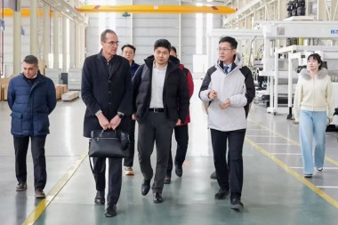 Koom Tes Rau Kev Txhim Kho, Koom Tes Thoob Ntiaj Teb - Piovan Global CEO Mus Xyuas Jwell Machinery