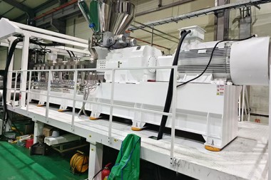 Kev Ua Haujlwm Zoo ntawm GAG Decorative Sheet Extrusion Line hauv Kaus Lim Qab Teb